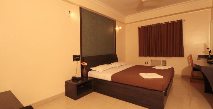 Hotel Janki Executive